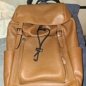 COACH Henry in Pebble BrownLeather Backpack - NWOT